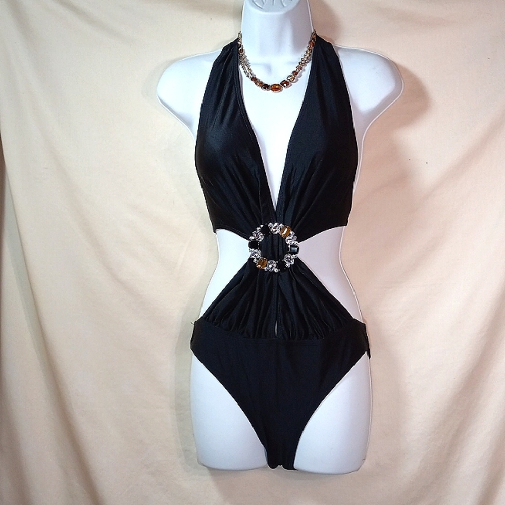 She Beachwear